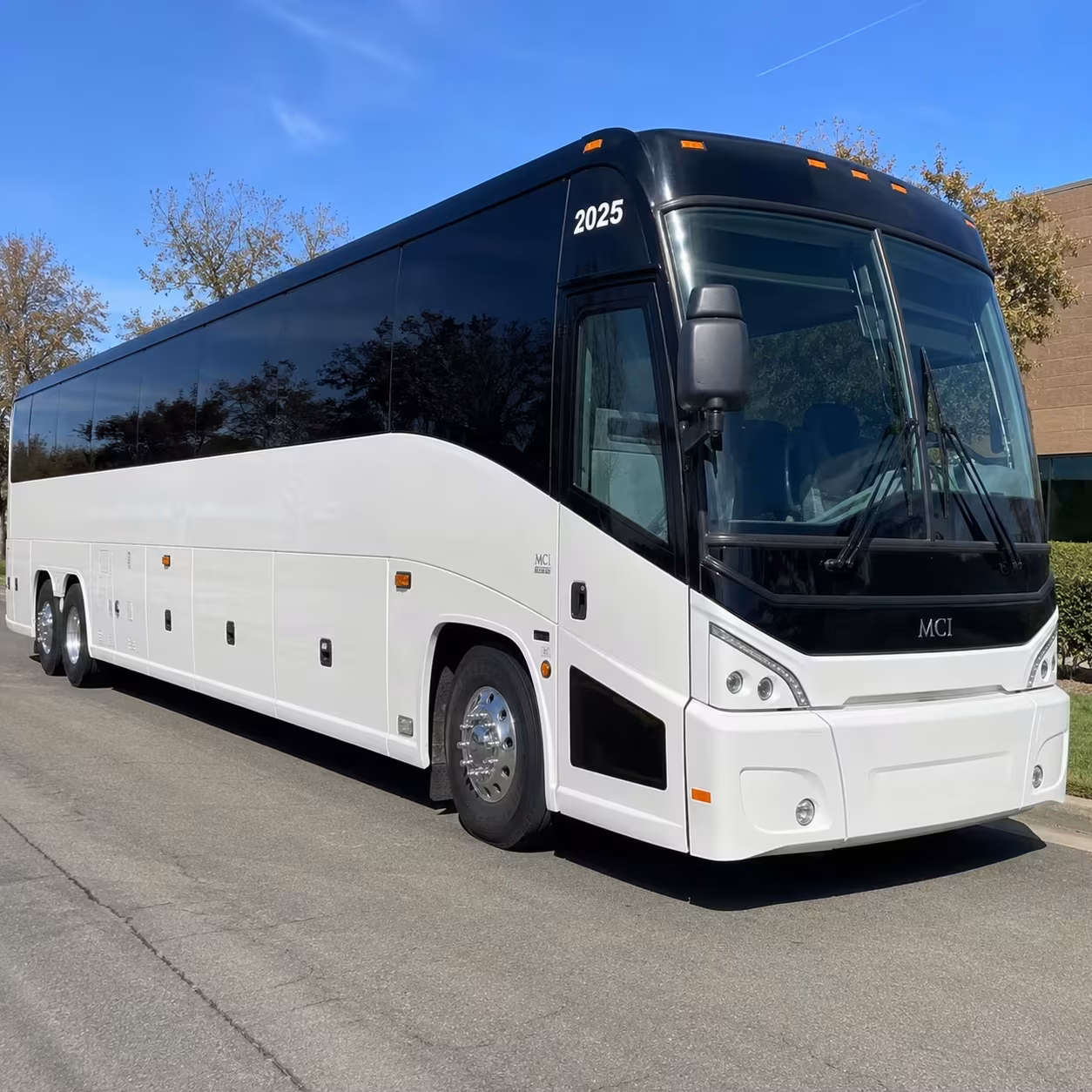 corporate event bus rentals in pleasanton
