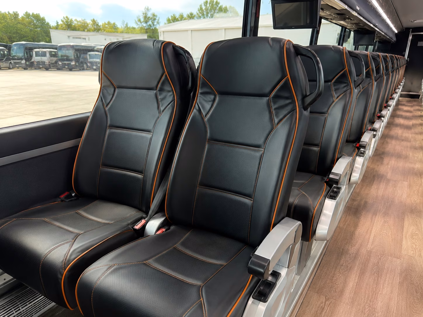 pleasanton charter buses for livermore valley vineyard weddings